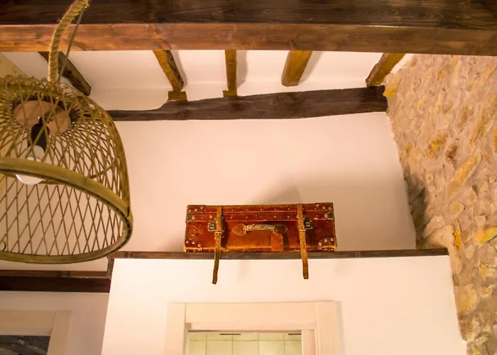 Casa La Pascuala * Helgueras